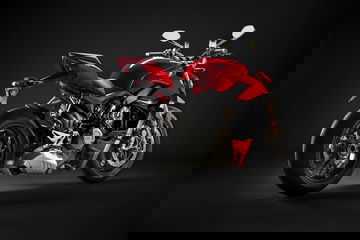 My20 Ducati Streetfigher V4 S 06 Uc101691 Mid