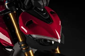My20 Ducati Streetfigher V4 S 14 Uc101697 Mid