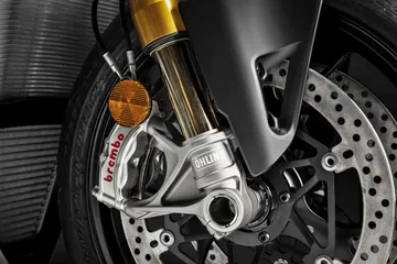 My20 Ducati Streetfigher V4 S 21 Uc101704 Mid