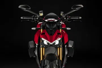 My20 Ducati Streetfigher V4 S 22 Uc101705 Mid