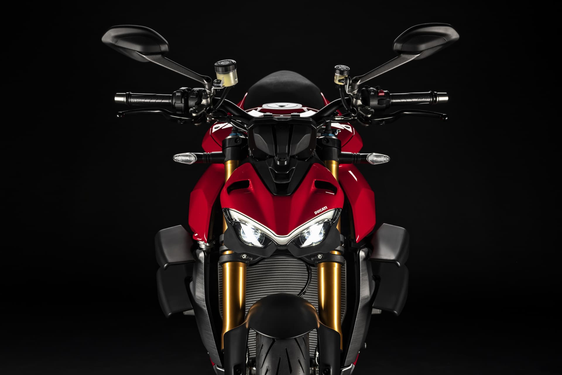 My20 Ducati Streetfigher V4 S 22 Uc101705 Mid