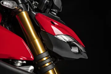 My20 Ducati Streetfigher V4 S 23 Uc101709 Mid