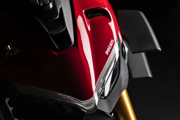 My20 Ducati Streetfigher V4 S 25 Uc101682 Mid