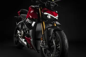 My20 Ducati Streetfigher V4 S 26 Uc101681 Mid