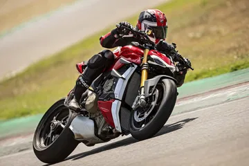 My20 Ducati Streetfighter V4 S Ambience 26 Uc101647 Mid