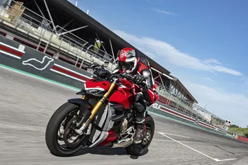 My20 Ducati Streetfighter V4 S Ambience 39 Uc101660 Mid