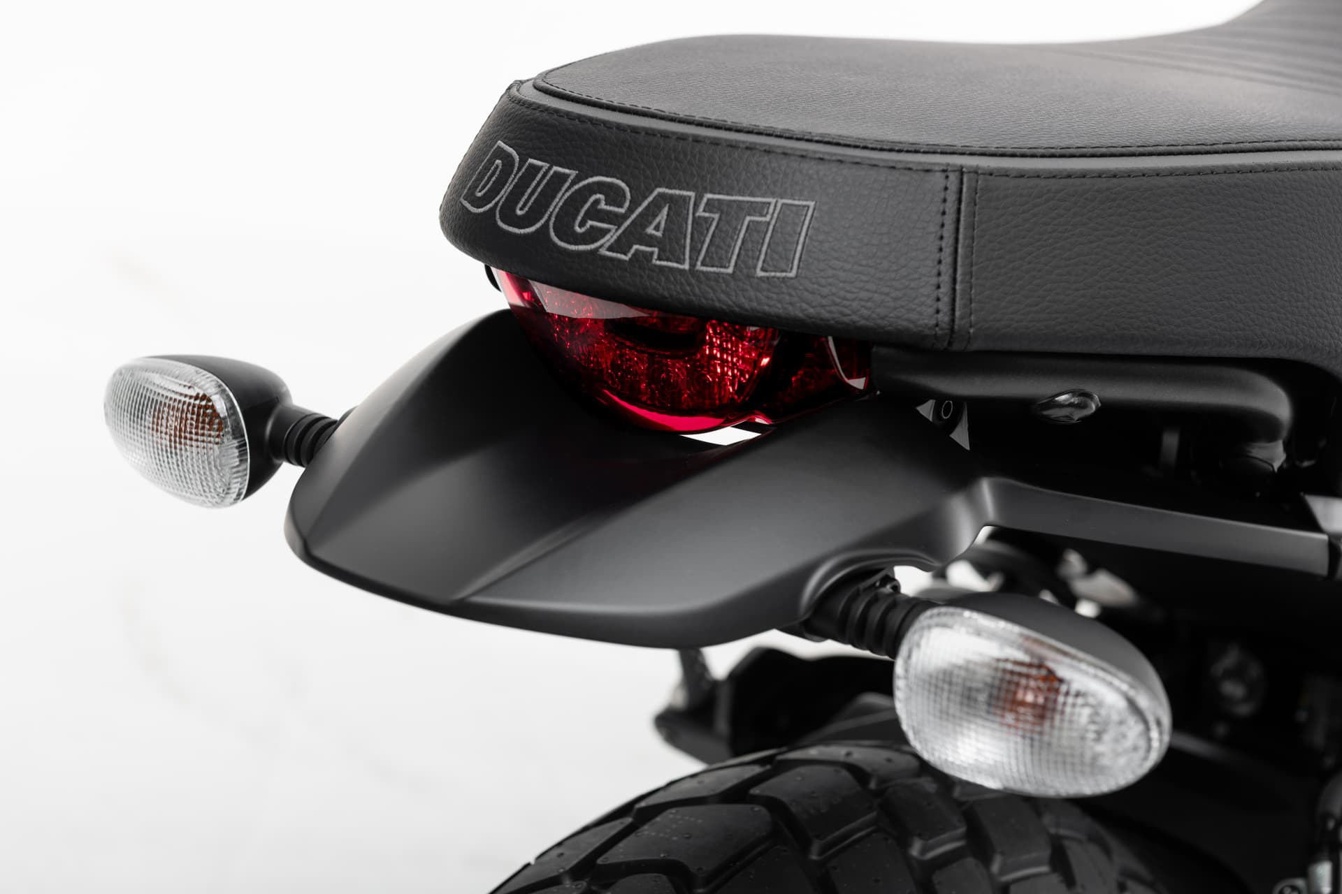 My20 Ducatiscrambler Icon Dark 11 Uc101425 Mid