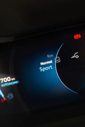 Peugeot 208 Gt Line 2019 Amarillo 103