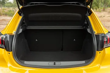 Peugeot 208 Gt Line 2019 Amarillo 108