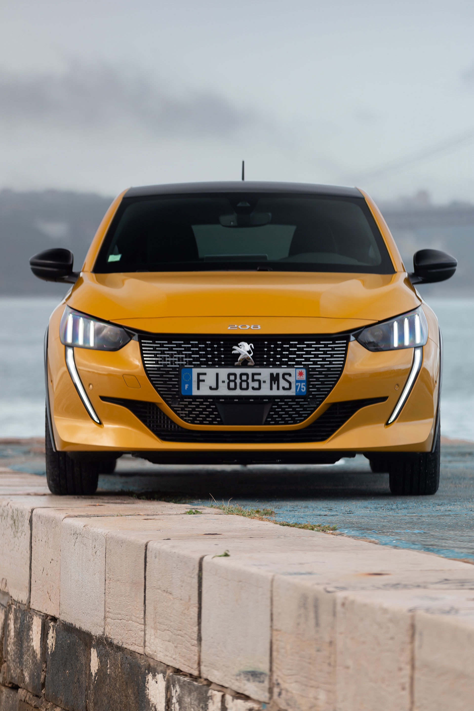 Peugeot 208 Gt Line 2019 Amarillo 137