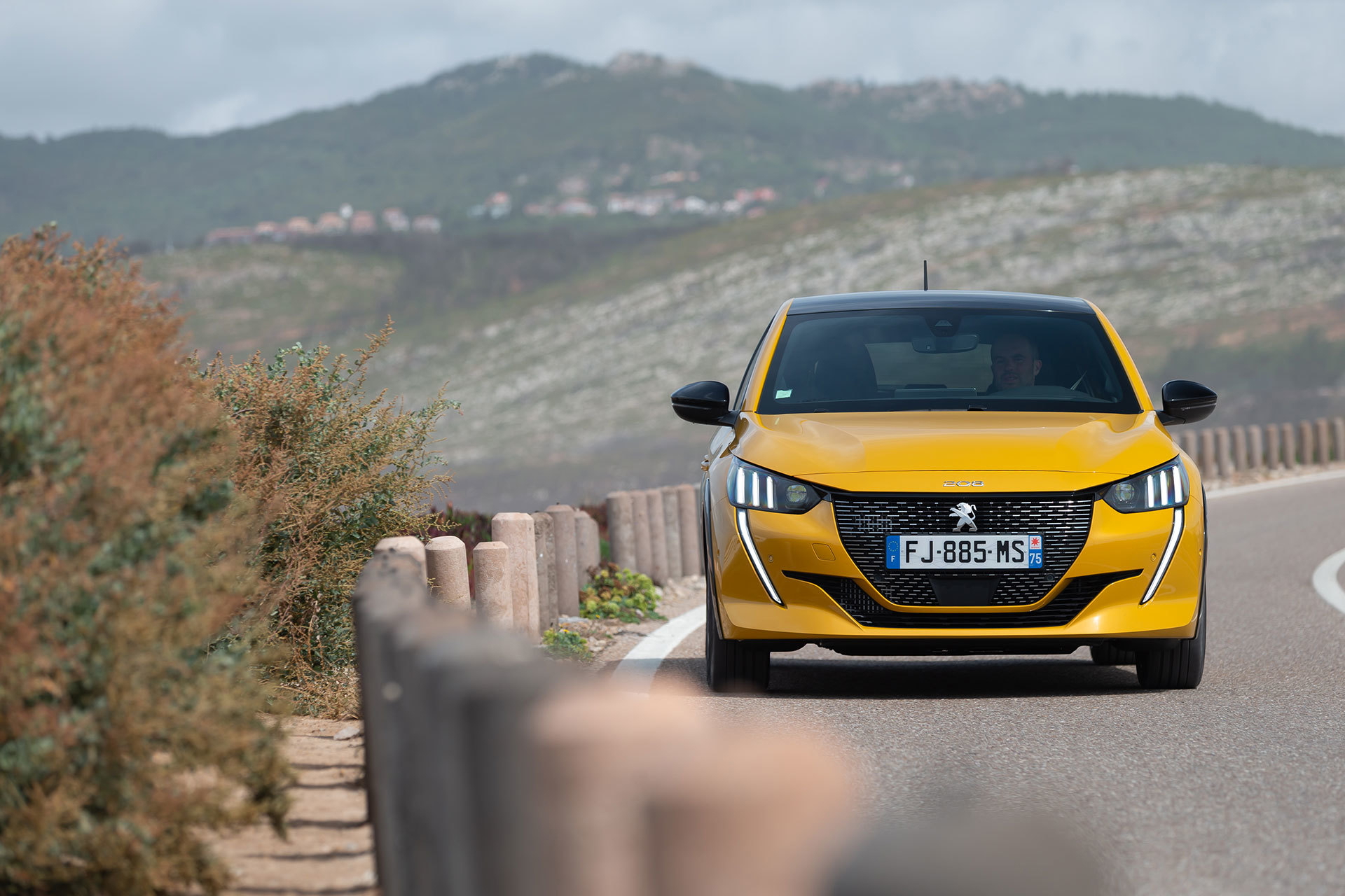 Peugeot 208 Gt Line 2019 Amarillo 148