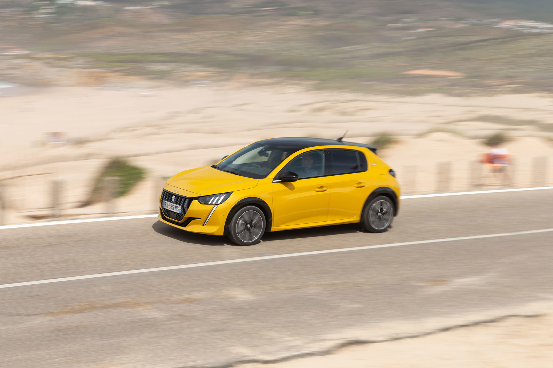 Peugeot 208 Gt Line 2019 Amarillo 153