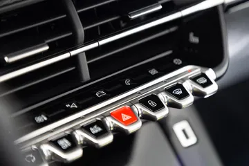 Peugeot 208 Gt Line 2019 Amarillo 60
