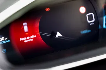 Peugeot 208 Gt Line 2019 Amarillo 76