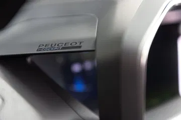 Peugeot 208 Gt Line 2019 Amarillo 80