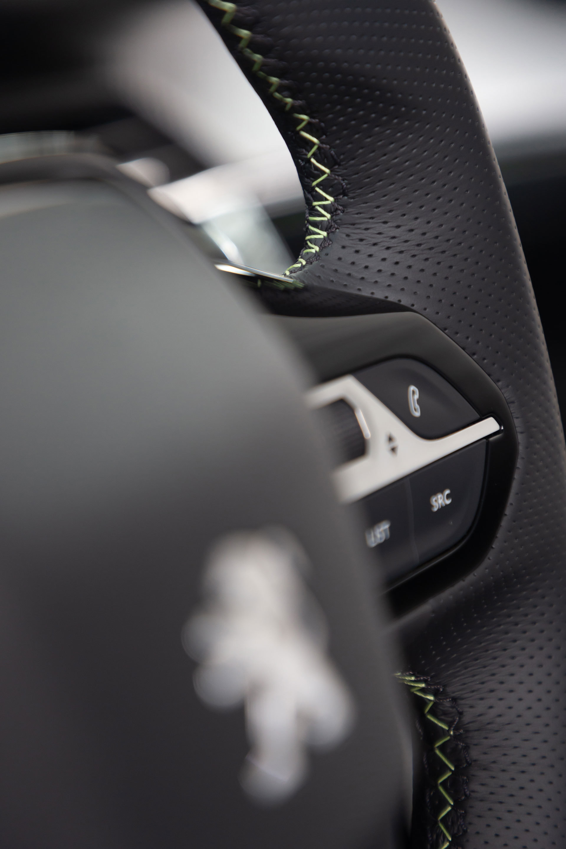 Peugeot 208 Gt Line 2019 Amarillo 83