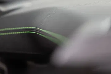 Peugeot 208 Gt Line 2019 Amarillo 86