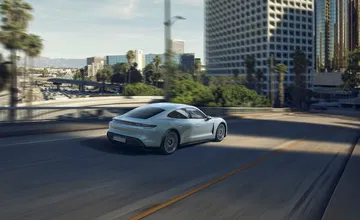 Porsche Taycan 4s 2020 10