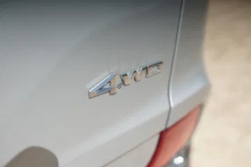 Ssangyong Rexton Exterior 00010