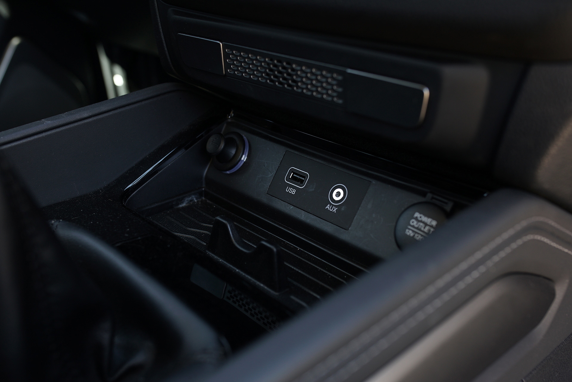 Ssangyong Rexton Interior 00014
