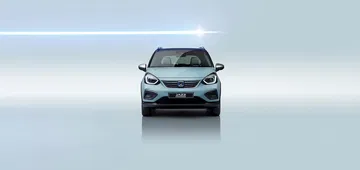 Fascia frontal del Honda Jazz destacando su diseño contemporáneo
