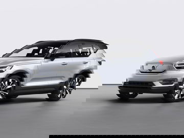 Volvo Xc40 Recharge P8 Awd In Glacier Silver