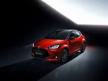 Yaris 34 148 V04