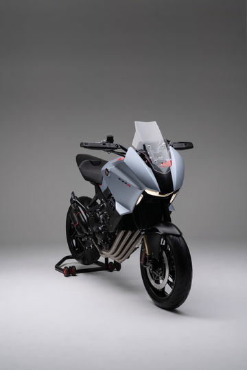 Honda’s Rome R&d Centre Proudly Unleashes The Cb4x At Eicma