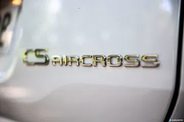 Citroen C5 Aircross Vs Peugeot 3008 25