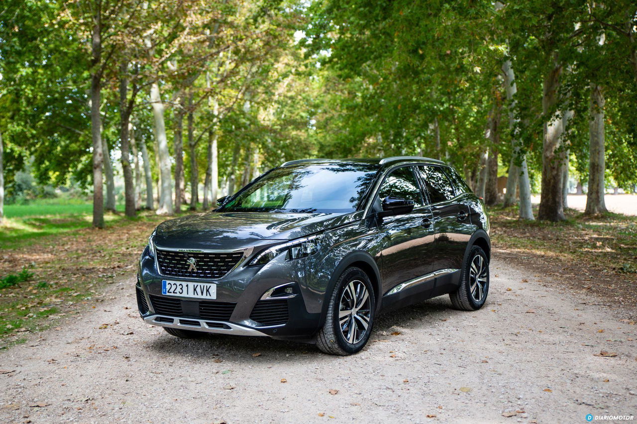 Citroen C5 Aircross Vs Peugeot 3008 61 