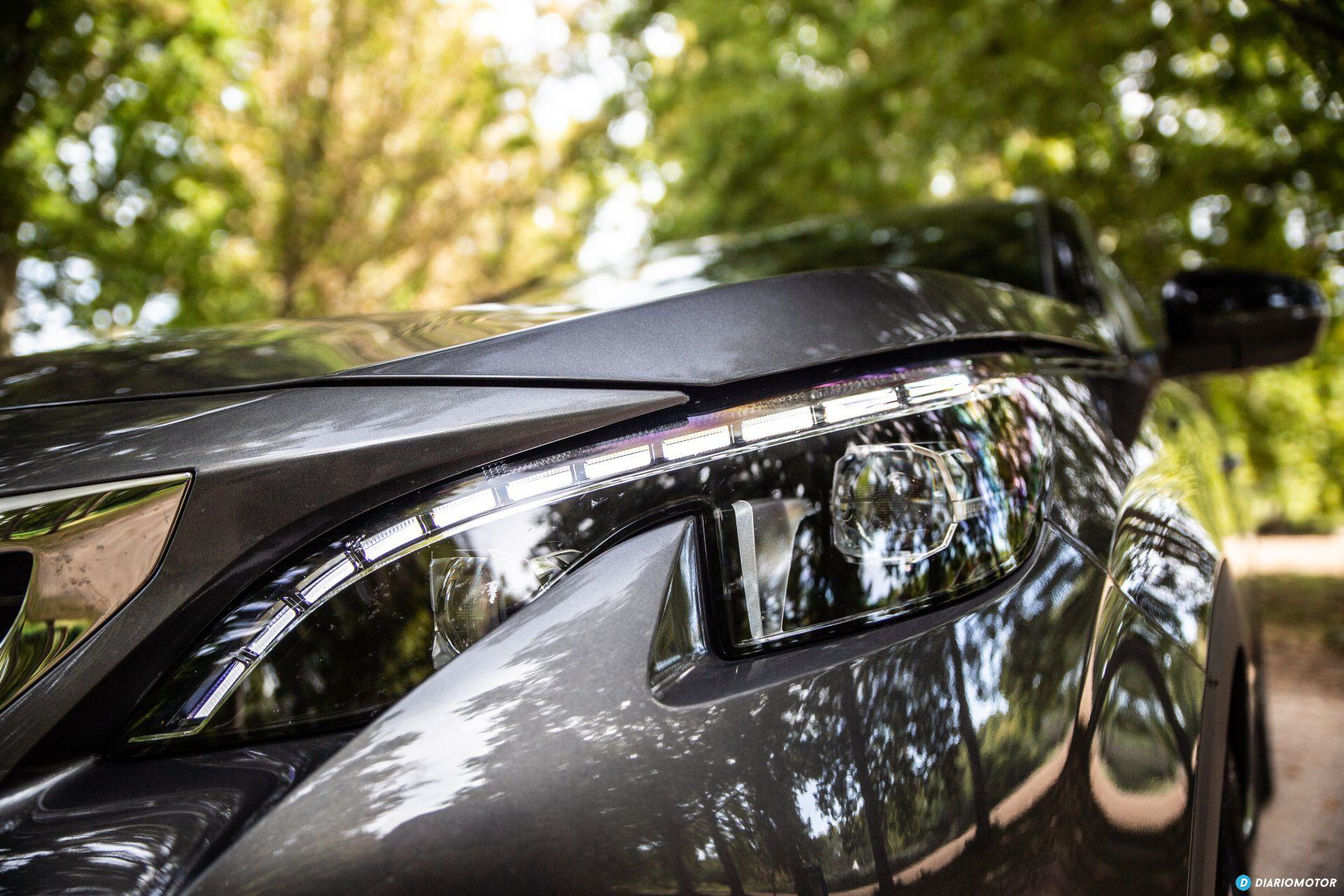 Citroen C5 Aircross Vs Peugeot 3008 64