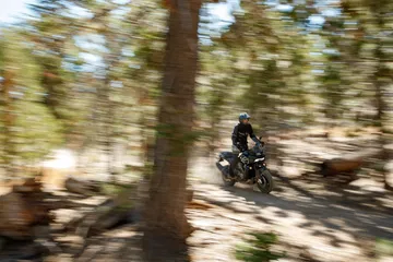 Ra1250 Pan America 1250 / Rs975 Bronx 975