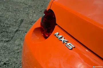 Mazda Mx 5 30th Dcd 1019 023