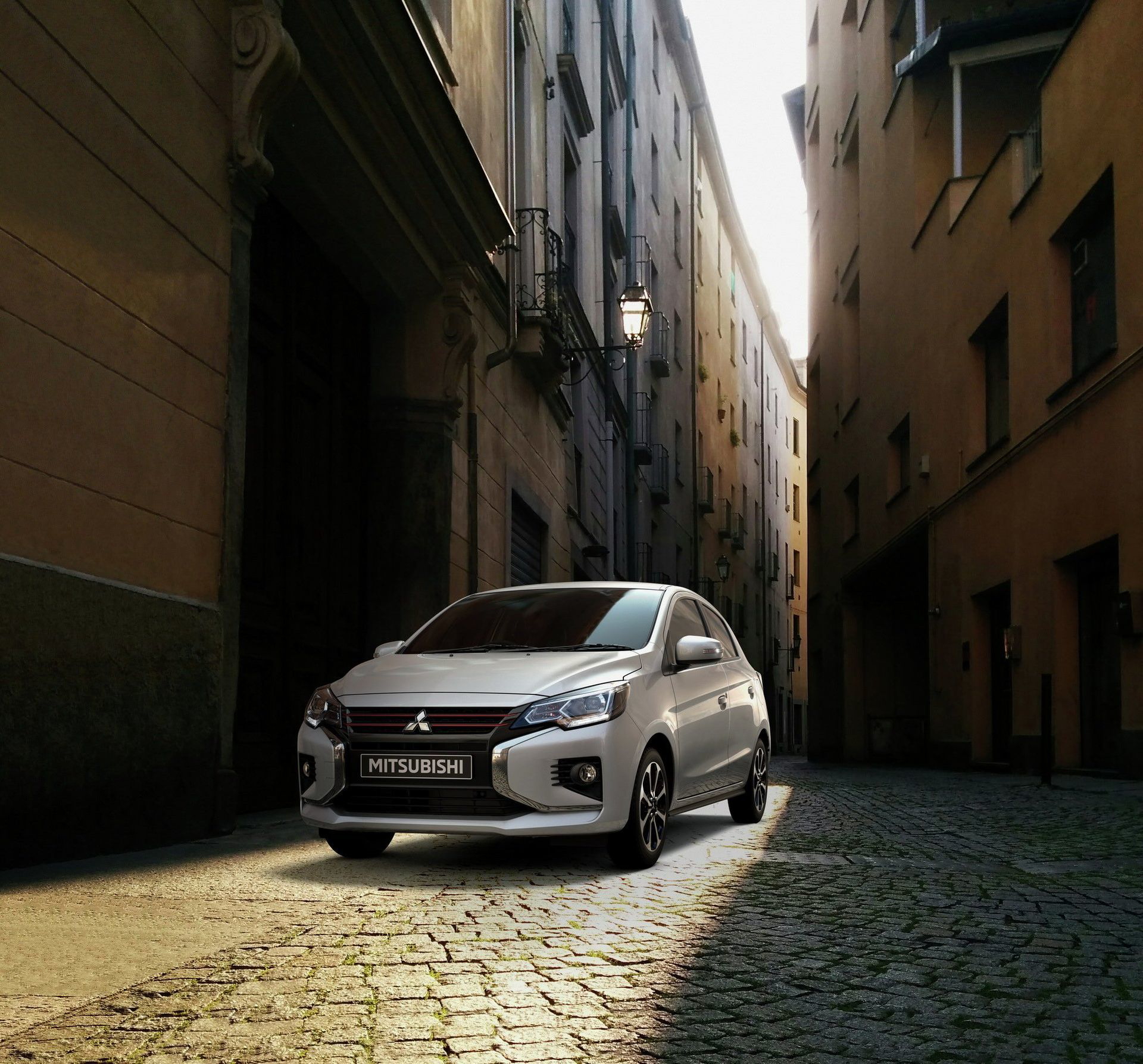 Mitsubishi Space Star 2020 15