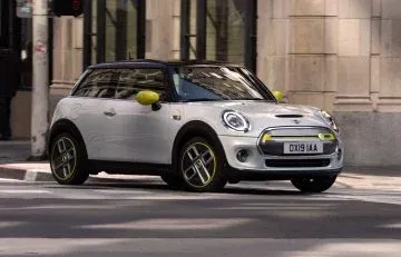 Imagen del MINI Cooper SE eléctrico