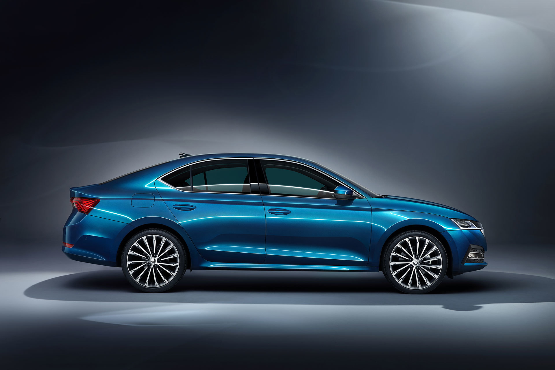 Skoda Octavia 2020 Azul 05