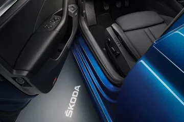 Skoda Octavia 2020 Azul 06