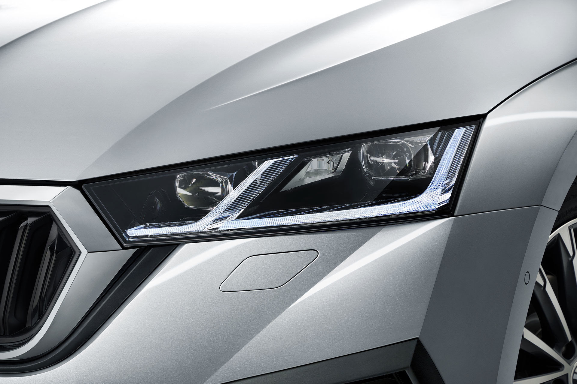 Skoda Octavia 2020 Gris 08