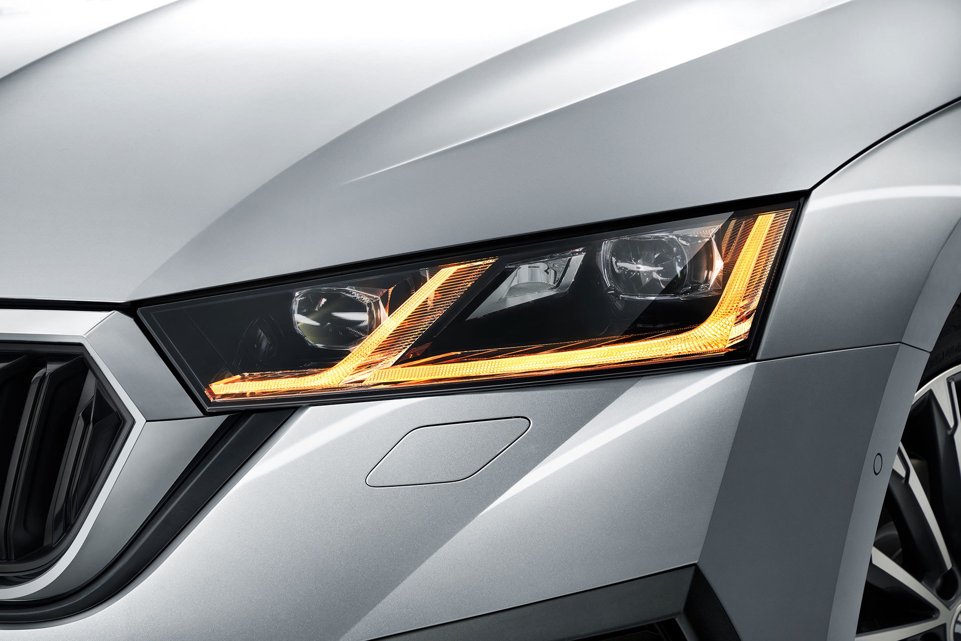 Skoda Octavia 2020 Gris 09