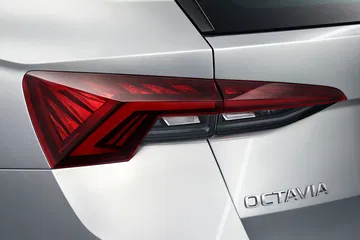 Skoda Octavia 2020 Gris 11