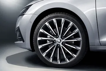 Skoda Octavia 2020 Gris 14
