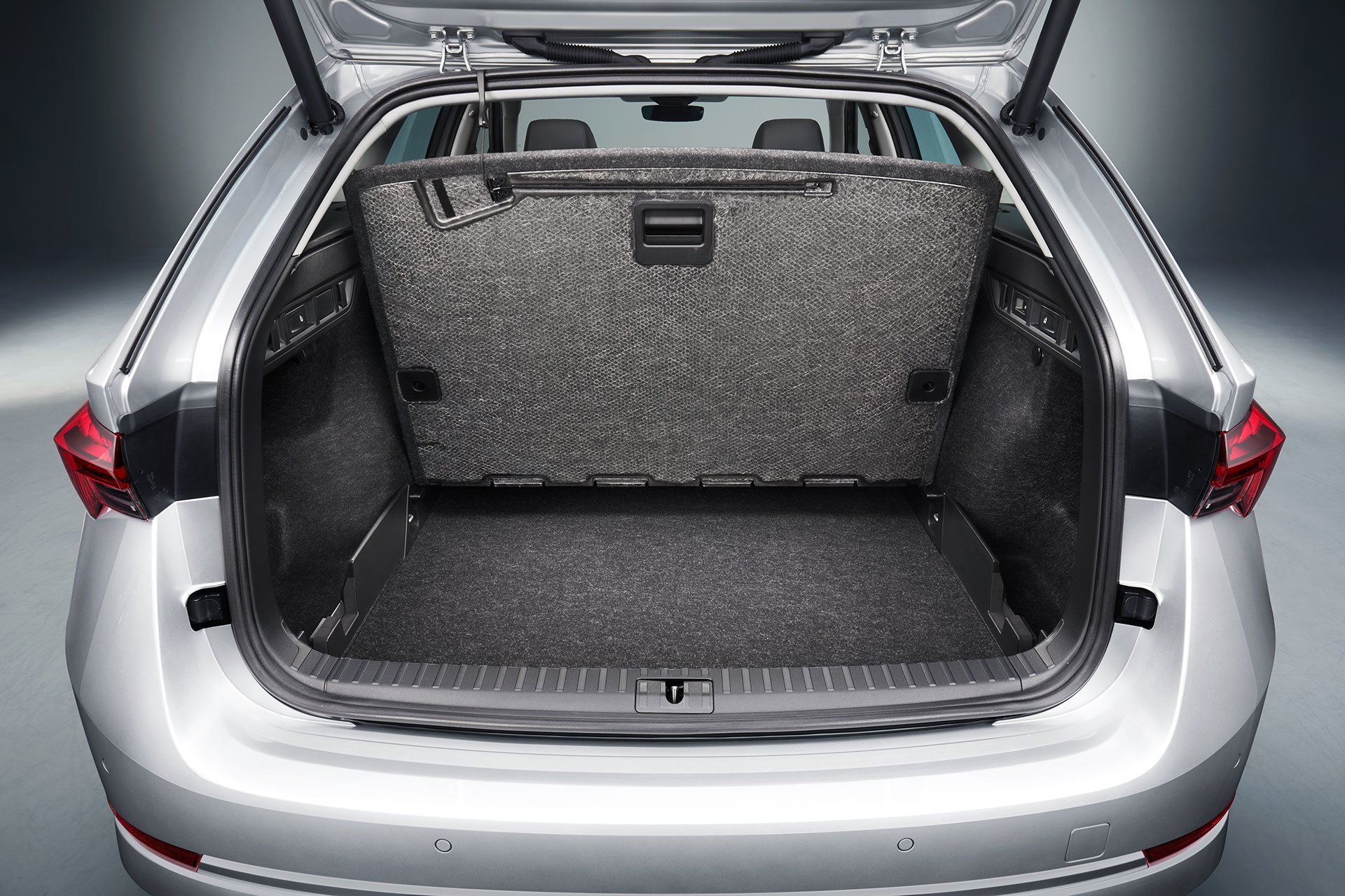 Skoda Octavia 2020 Gris 28