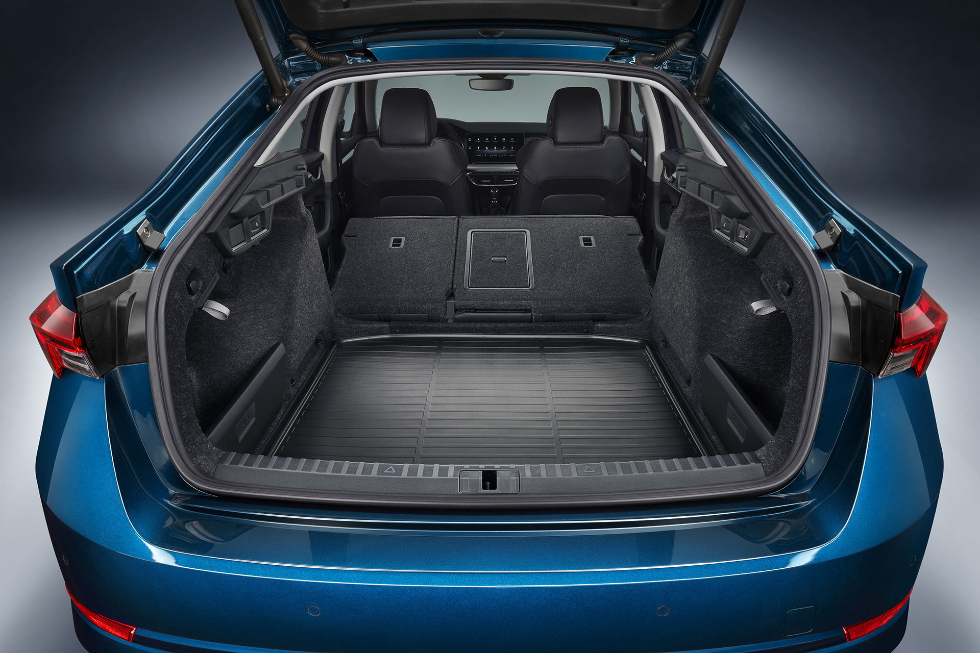 Skoda Octavia 2020 Maletero 01