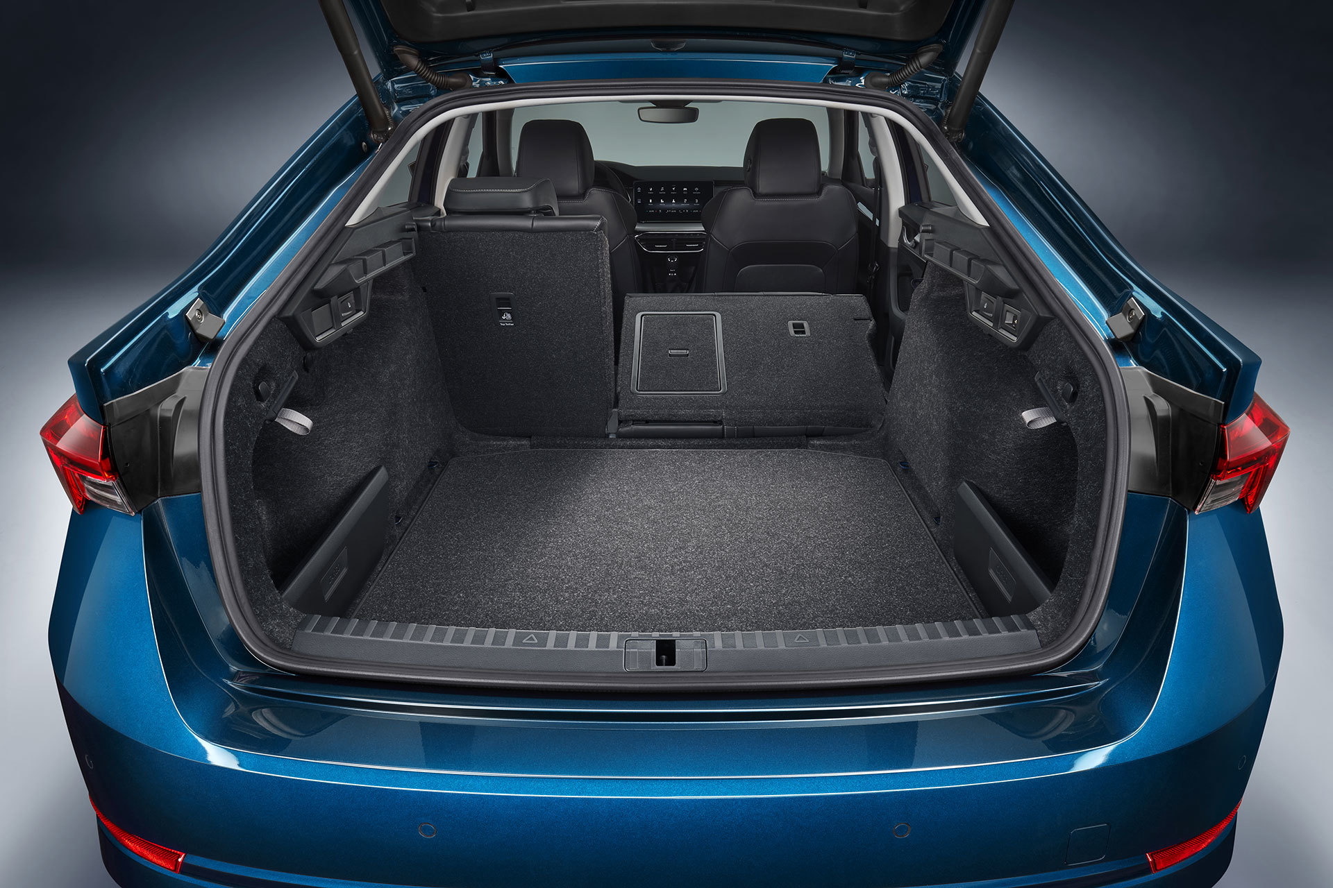 Skoda Octavia 2020 Maletero 02