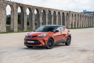 Toyota C Hr 2020 Naranja 18