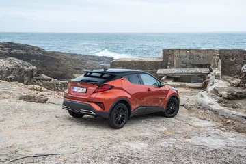 Toyota C Hr 2020 Naranja 25
