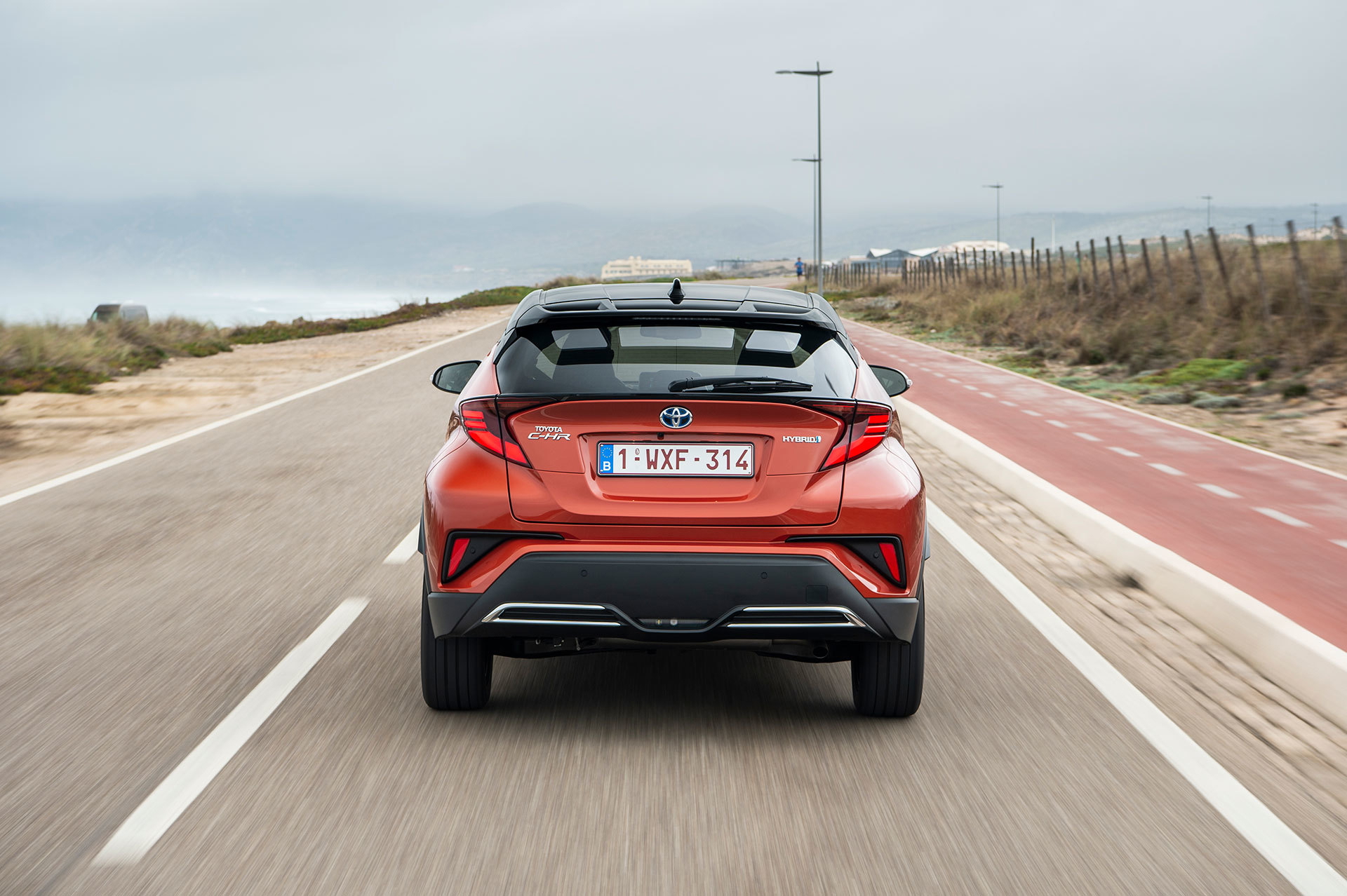Toyota C Hr 2020 Naranja Movimiento 27