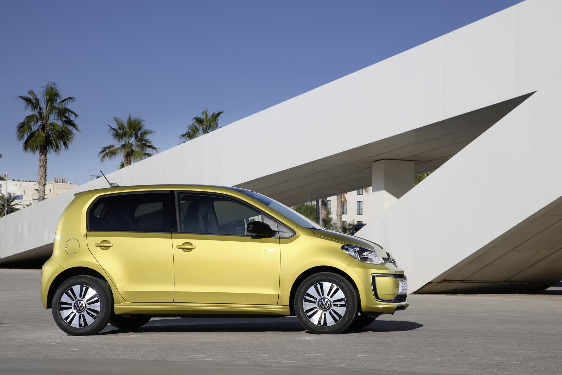 The New Volkswagen E Up!