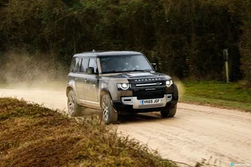 Land Rover Defender 2020 Prueba 00026