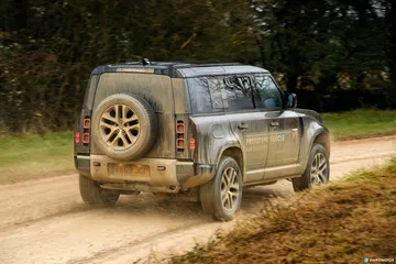 Land Rover Defender 2020 Prueba 00028